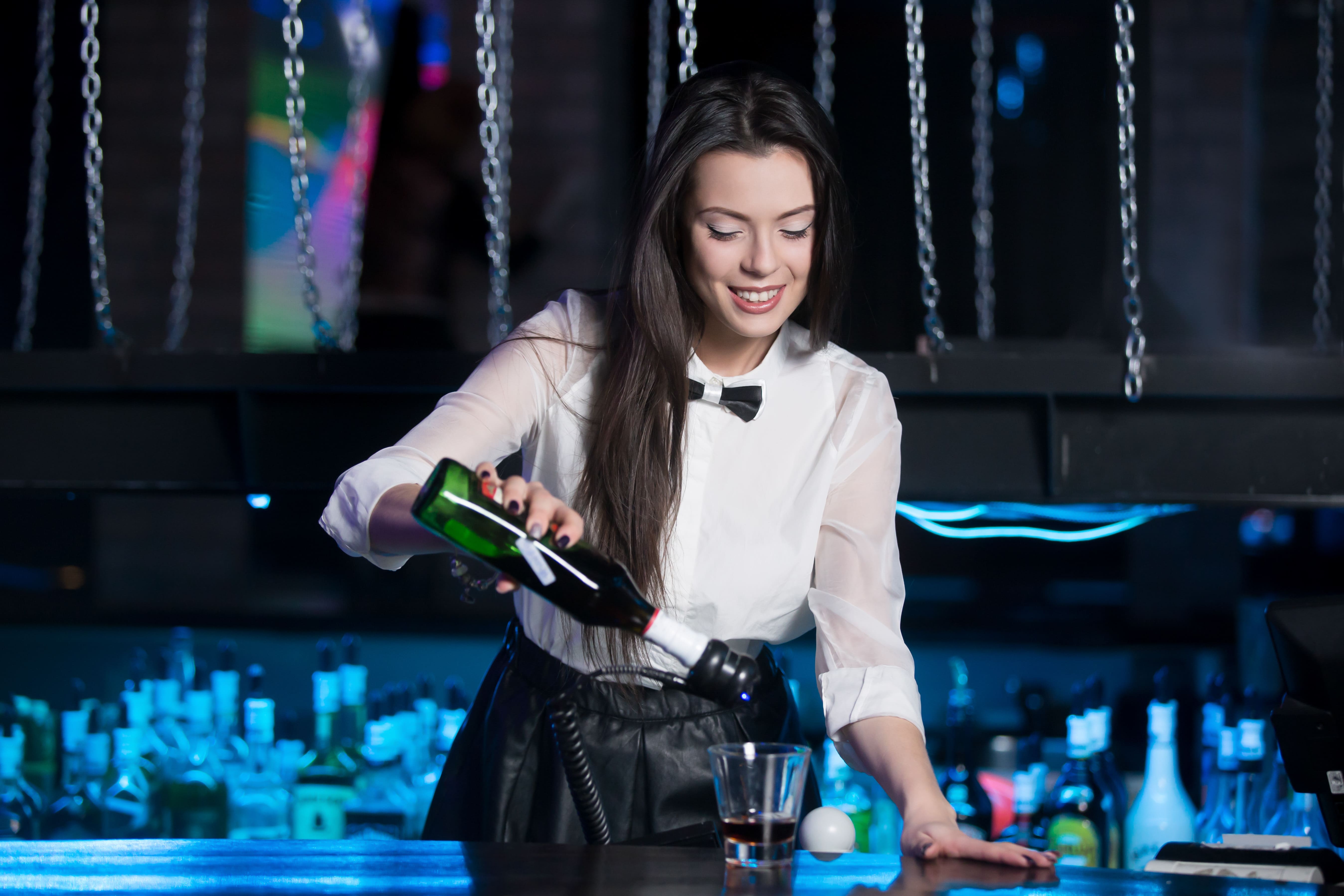 Barkeeper/Barkeeperin - Tucholsky Kiel Job